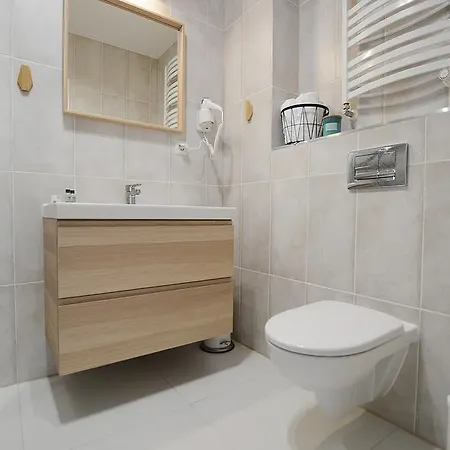 Blue Park Blizej Morza Kasprowicza 아파트 *